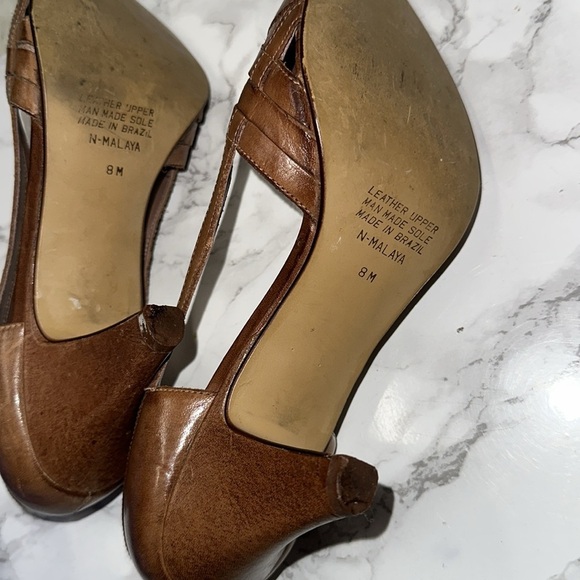 Vintage Brown Woven Peep-Toe Heels - Picture 4 of 11